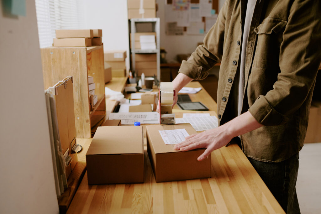 labeling packages in warehouse workspace for shipping